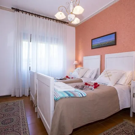 Lägenhet Sleeps 4 Ossuccio